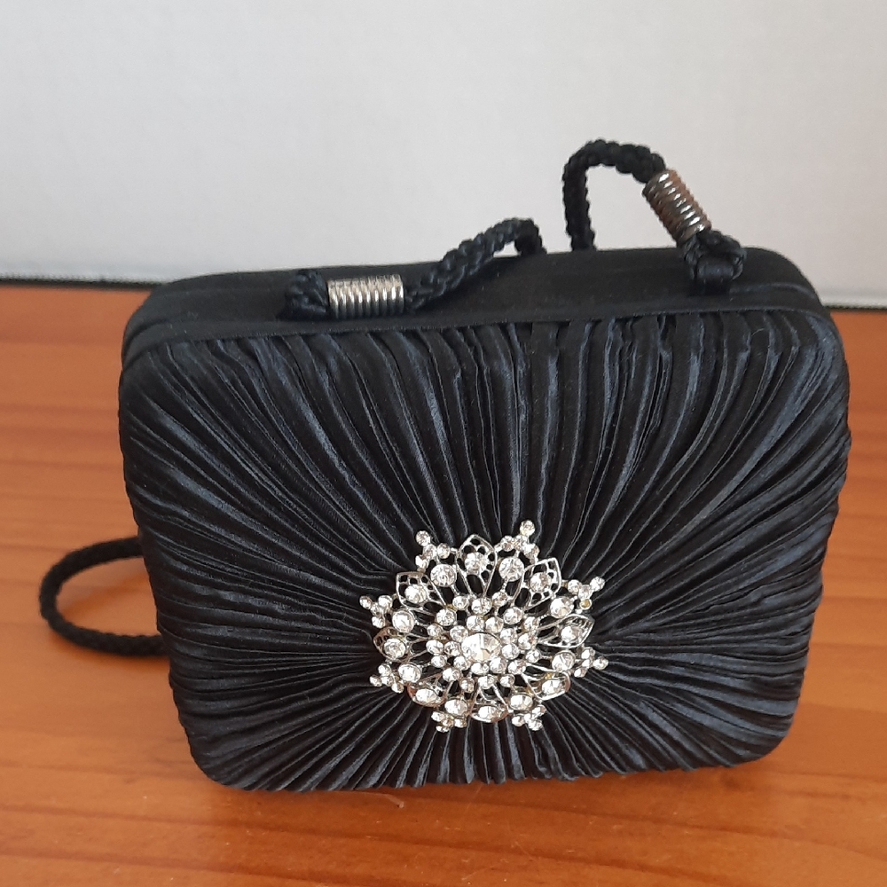 Elegant Black Evening Clutch